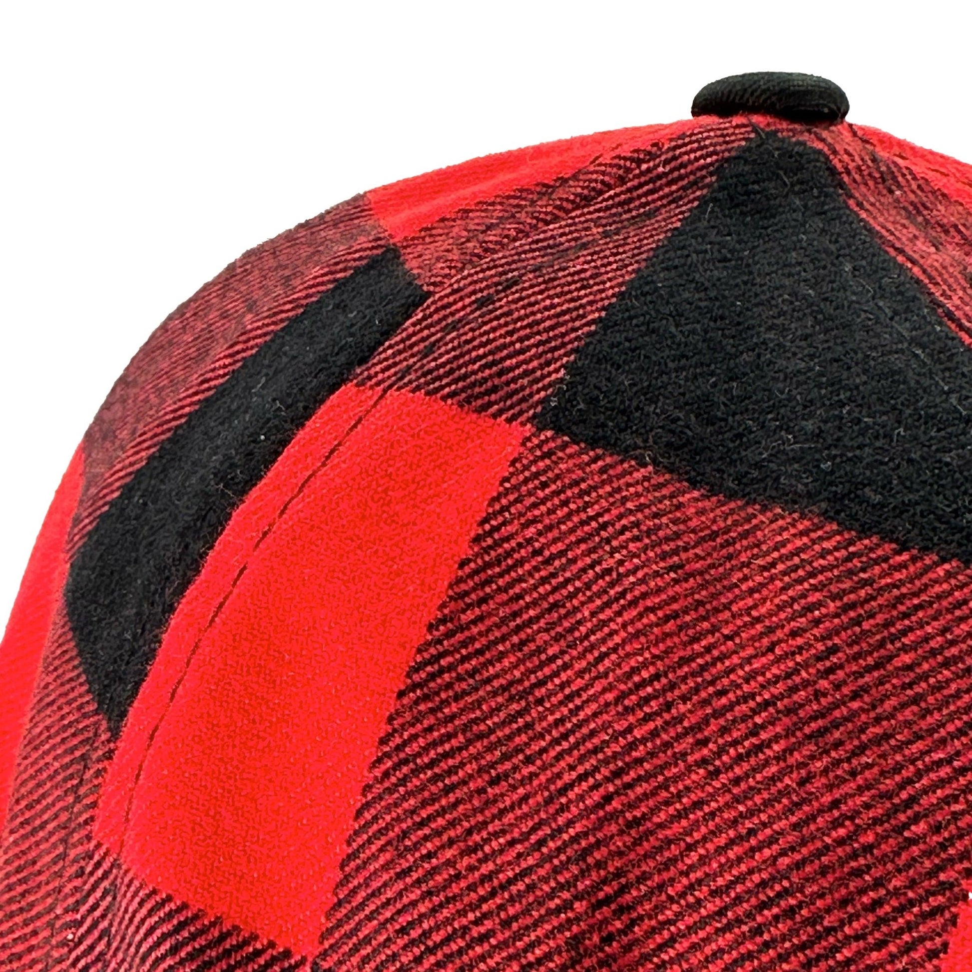 The Greatness Plaid Cap – Canadian Heritage Edition | Lumberjack Red - Maple Beaver