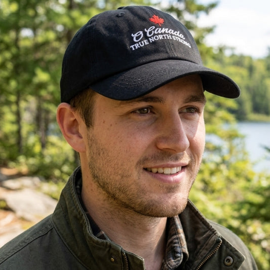 O Canada True North Strong Hat Made in Canada (Black)