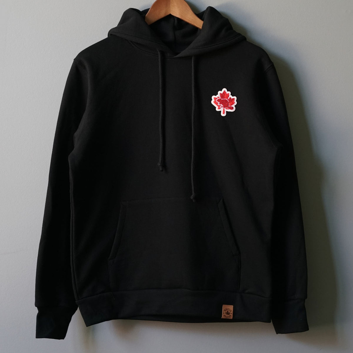 The Canadian Icons: Maple & Beaver Organic Cotton Hoodie | Black